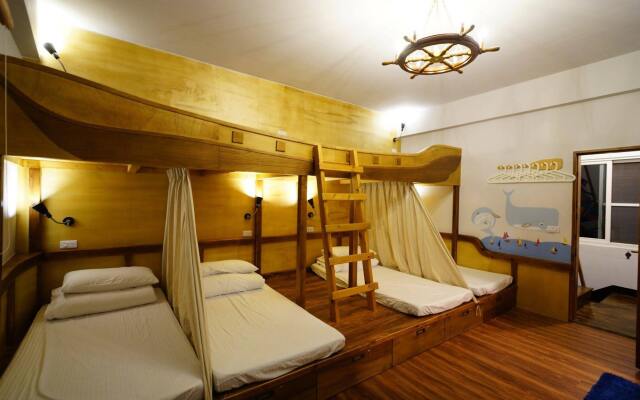 Dock Inn Tainan