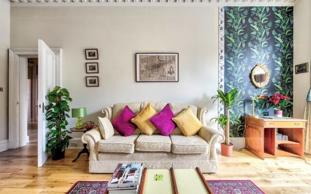 Bohemian Style, City Centre Apartment for 5 People