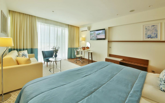 MARITIM Paradise Blue Hotel & Spa