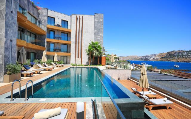 Mare Deluxe Residences & Villas