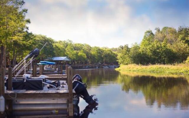 Camp Mack, a Guy Harvey Lodge, Marina & RV Resort