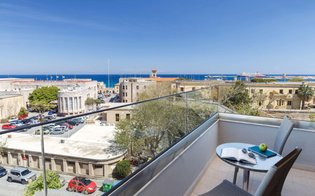 Best Western Plus Hotel Plaza