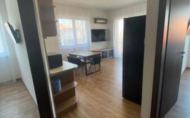 Royal Luxus Wellness Apartman