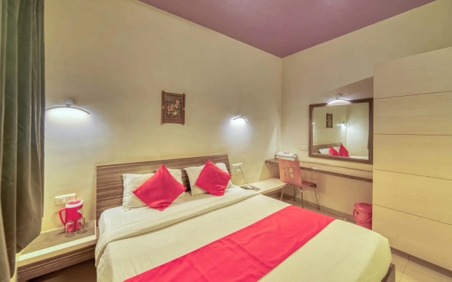 OYO 4016 Hotel Grand Ashwin