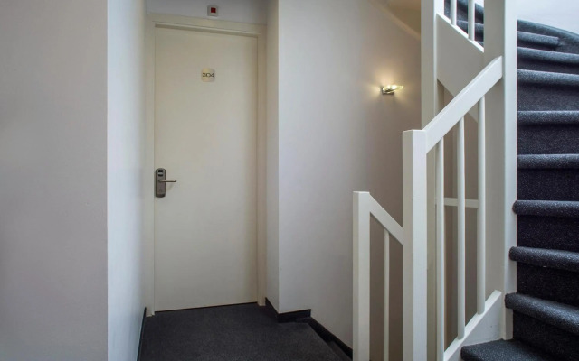 Hotel Larende