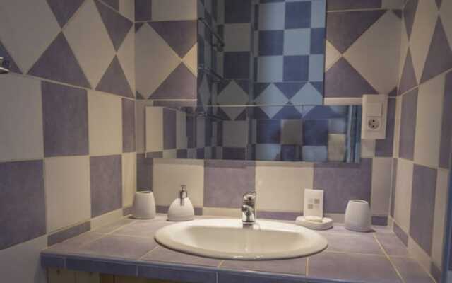 Mas de Guilhaumon côté hameau