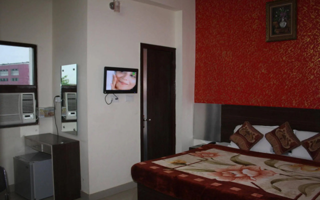 Hotel Anand Villa