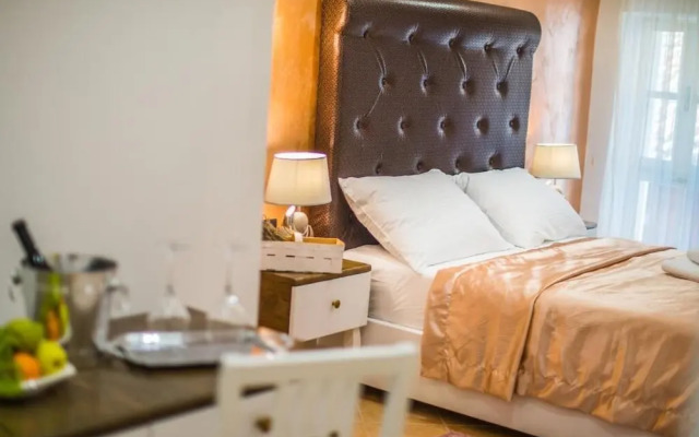 Apartments Natka Grisia