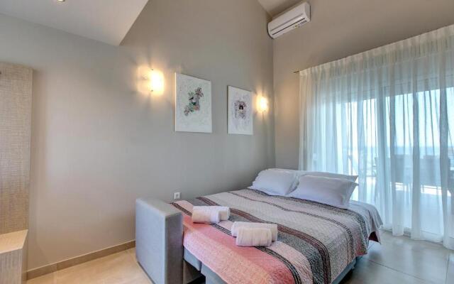 The House Of The Roses Seaview Superior Maisonette 2