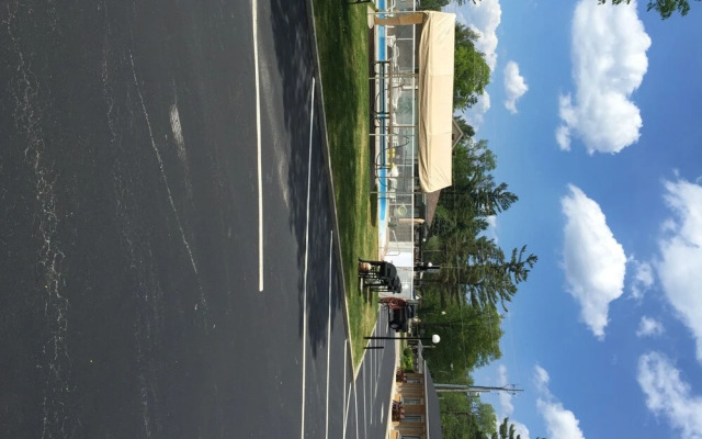 Albatross Motel