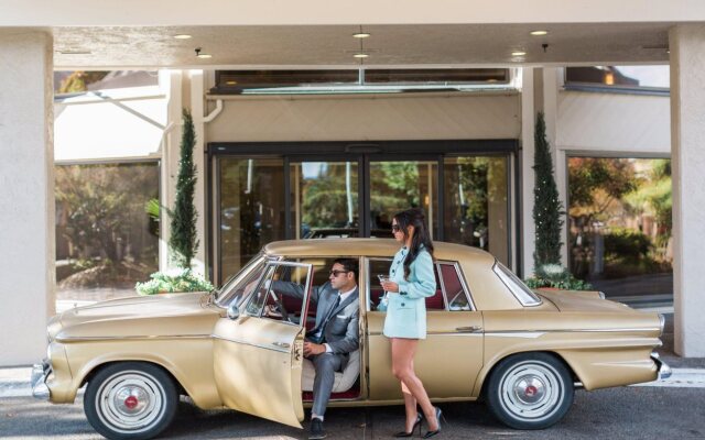 Ashland Hills Hotel & Suites