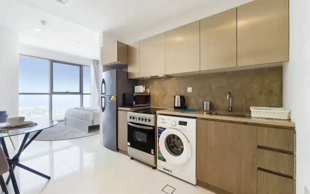 GreenFuture - Luxe Studio In Trade Center With Downtown Views