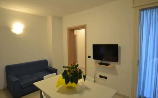 Bright Apartment Surrounded by Greenery - Beahost