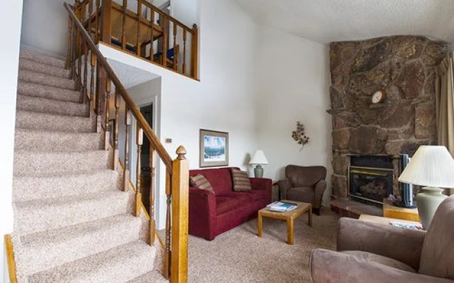 Sapphire Resorts @ Twin Rivers Resort, Winter Park, 80442