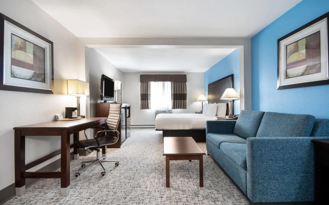 Baymont by Wyndham Marinette