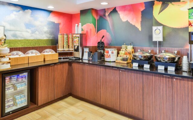 Fairfield Inn Marriott Corning