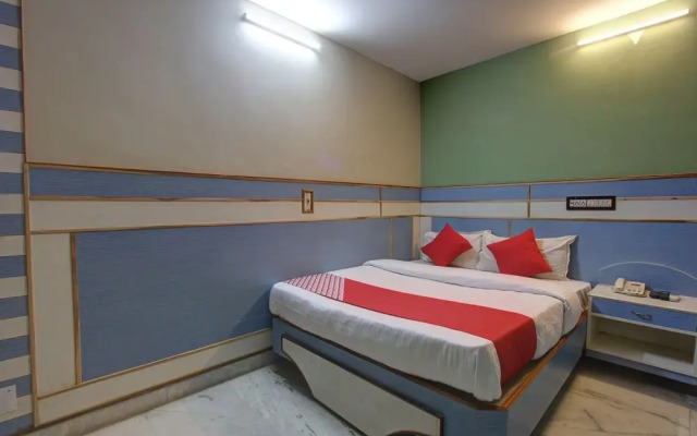 OYO 35504 Royal Park Hotal