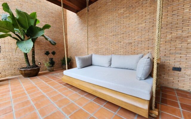 Athita The Hidden Court Chiang Saen