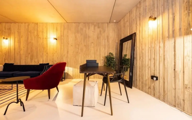 The Victoria Park Sanctuary - Stunning 2bdr Flat