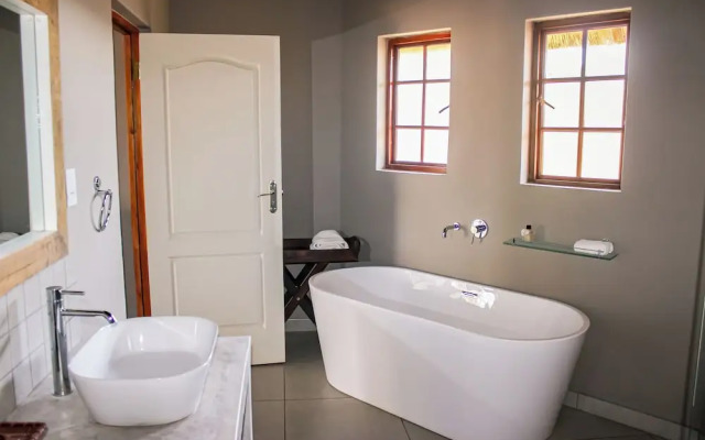 Royal Morubisi Founder's Lodge