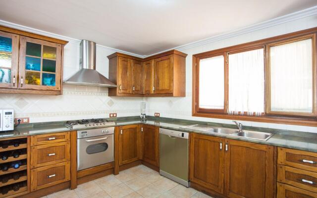 CAS Barber - Villa for 8 People in Muro