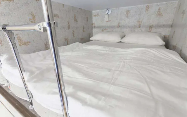 Guests Love Apartments on Chekhov Street 4b