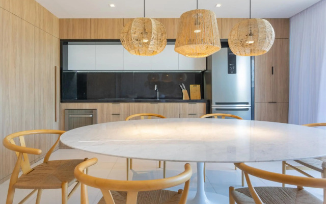 Acqua Residences Luxury Collection