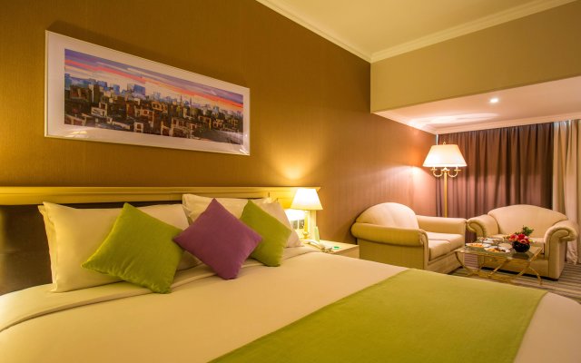 Holiday Inn Jeddah - Al Salam