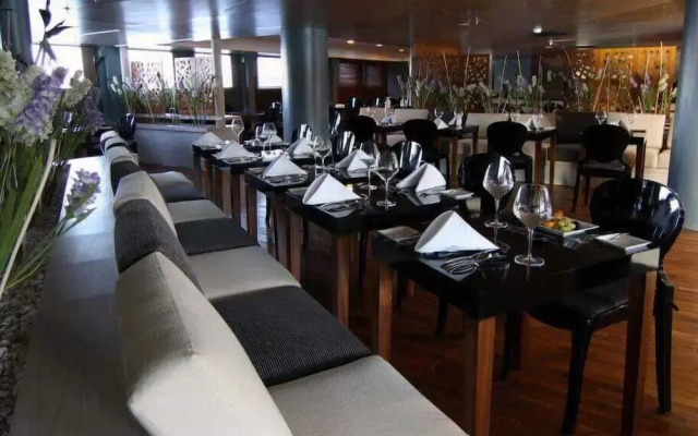 Le Fayan Nile Cruise - Till 17-9 Sat From Luxor for 4&7 Nights Wed From Aswan for 3&7 Nights - 18-9 to 20-11 Thu from Luxor for 4&7 Nights Mon From Aswan for 3&7 Nights - 22-12 Mon from Luxor for 4&7 Nights Fri From Aswan