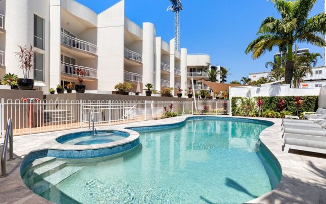 Kirra Palms Holiday Apartments