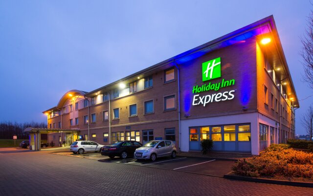 Holiday Inn Express East Midlands Airport, an IHG Hotel