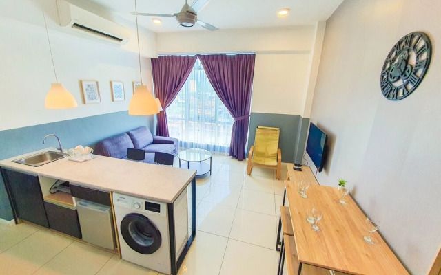 LTS Homestay at Sutera Avenue