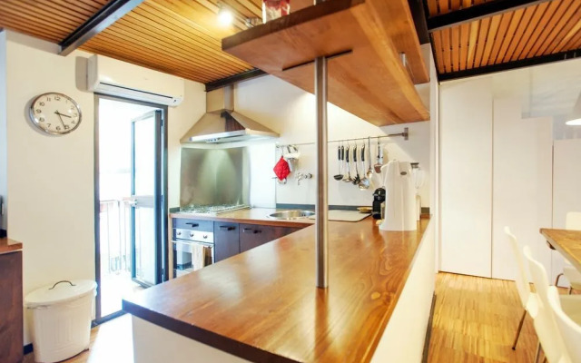 Portico - WR Apartments