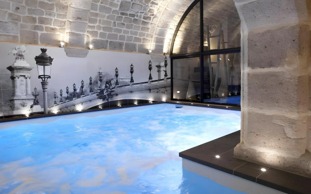 Hôtel La Lanterne & Spa By Timhotel