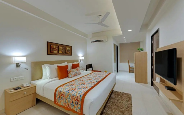 Ahuja Residency GCR