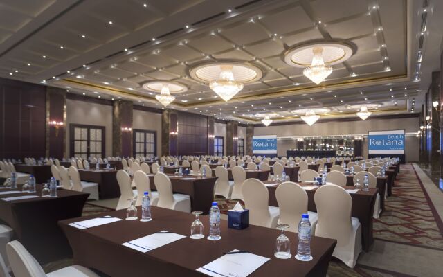 Beach Rotana Hotel