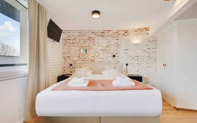 Magnificent Studio With Rooftop - 2P - Vanves