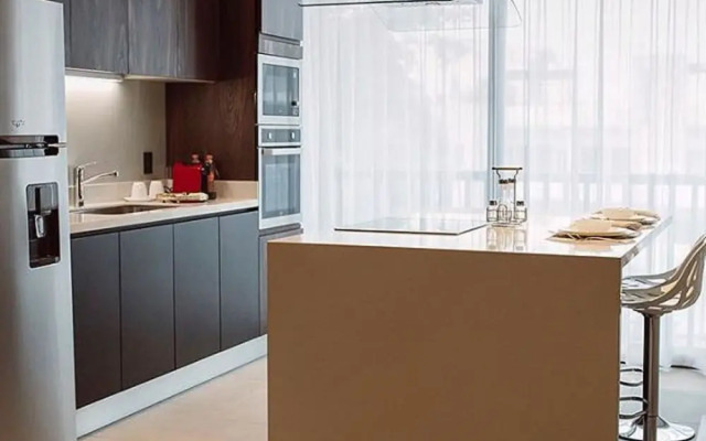 IT Condo by Realty Group