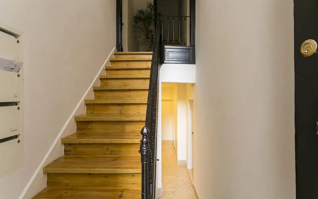 JOIVY Stunning 2BR Apt w/garden, by the Avenida subway & Botanical Garden of Lisbon