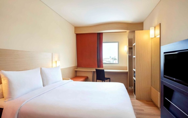 Ibis Jakarta Harmoni
