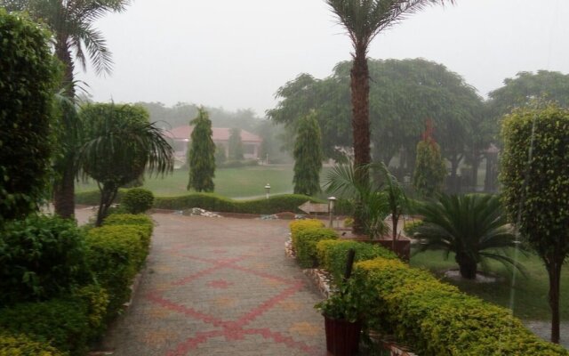 Raj Mahal Resort & Spa