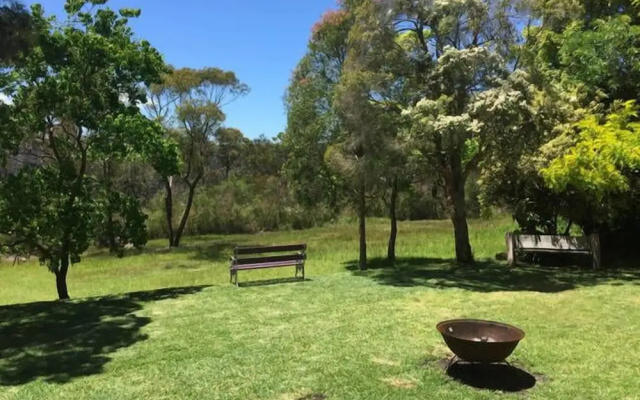 Kookaburra Retreat