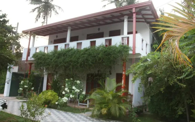 Tithira Guest House