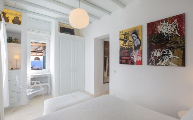 Villa Aerie - Sweeping Sea Views, Eclectic Style by Villarentalsgr