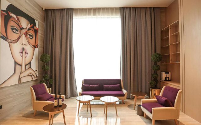 IBIS Styles NC Red Valley