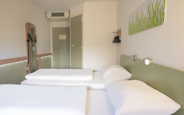 B&B HOTEL Rostock-Broderstorf