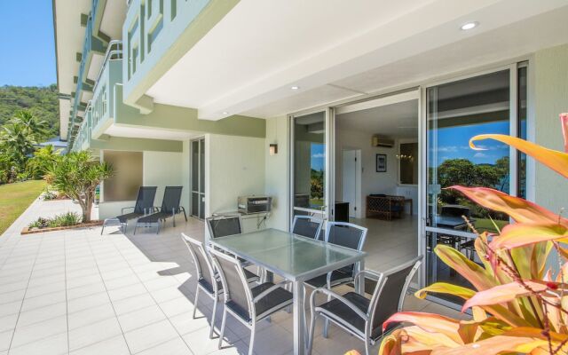 Beach Front Lagoon Lodge Apartments