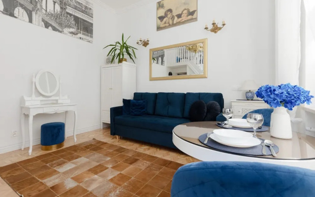 Unique Studio With Mezzanine by Renters