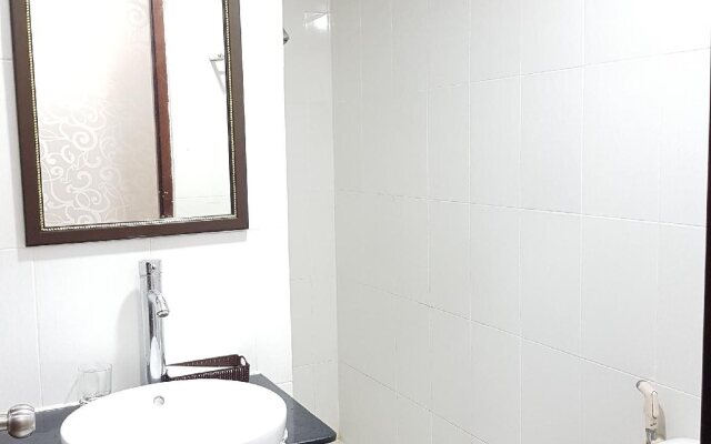 Janus Hotel
