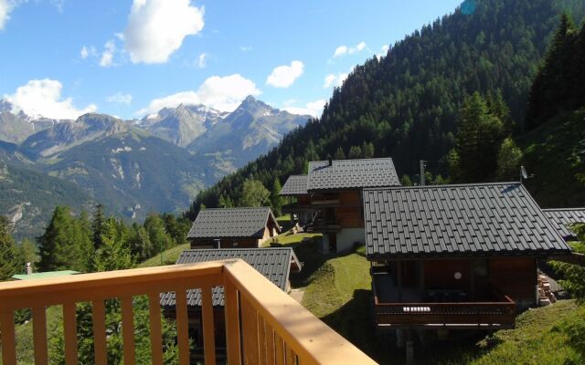 Lou Services Apartment CB67 LSI 001